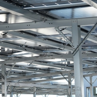 Système de montage solaire BIPV revêtu de Zn-Al-Mg sans soudure, résistant aux typhons, support modulaire préfabriqué pour panneaux solaires
