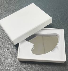 Planche de massage Gua Sha personnalisée en acier inoxydable en forme de cœur pour le lifting du visage et du corps, outils de massage facial Gua Sha - Product Image 4