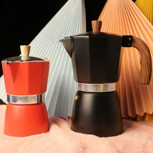 Cafetière Moka en aluminium pour induction, 6 tasses, cafetière expresso pour cuisinière, cafetière Moka <span class=keywords><strong>italienne</strong></span> classique en aluminium avec poignée douce au toucher - Product Image 2