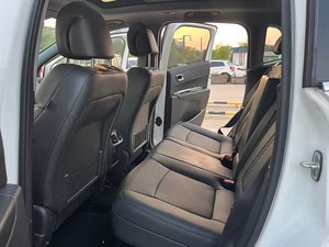 Véhicules d'<span class=keywords><strong>occasion</strong></span> 2013 2014 2015 2016 <span class=keywords><strong>Peugeot</strong></span> <span class=keywords><strong>3008</strong></span> Voitures d'<span class=keywords><strong>occasion</strong></span> pas chères de l'usine chinoise Dongfeng <span class=keywords><strong>Peugeot</strong></span> <span class=keywords><strong>3008</strong></span> Voitures à conduite à gauche - Product Image 6