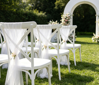 Chaise empilable blanche en résine PP pour événements, banquets et mariages