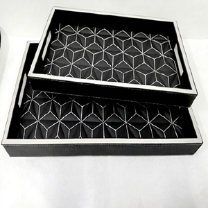 Ensemble de 2 plateaux rectangulaires en similicuir, plateau rectangulaire en bois MDF noir, motif géométrique, décoration moderne - Product Image 3