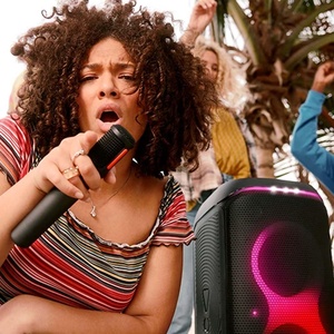 Wireless Handheld <b>Microphone</b> for Karaoke and Parties with Long Battery Life and Clear Sound Quality - Product Image 3