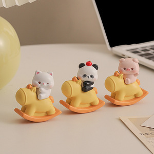 Figurine décorative en résine, multi-pièces, décoration de bureau à domicile, cadeau d'anniversaire - Product Image 3