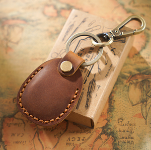Porte-AirTag portable en cuir véritable fait main avec porte-clés, étui de protection pour AirTag, étui pour porte-clés, porte-clés - Product Image 2