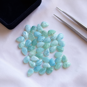 Pierre précieuse naturelle Larimar en cabochon poire, lisse et polie, bleu ciel, pour la fabrication de bijoux, vente en gros - Product Image 6