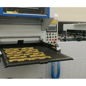 Máquina troqueladora de troquelado de estampado de lámina de posicionamiento holográfico de doble Unidad Automática plana LUKES de 2017 - Product Image 3