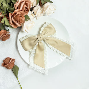 กิ๊บติดผมผ้าแฟชั่นโบว์คู่ ประดับ<span class=keywords><strong>ผม</strong></span>เด็ก<span class=keywords><strong>ผู้หญิง</strong></span> โบว์<span class=keywords><strong>ยาว</strong></span>พร้อมริบบิ้น อุปกรณ์เสริมกิ๊บติดผม โบว์ลูกไม้สุดหรู - Product Image 5