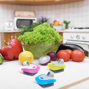 Cepillo limpiador de verduras y patatas al por mayor con cerdas flexibles para cocina y frutas - Product Image 6