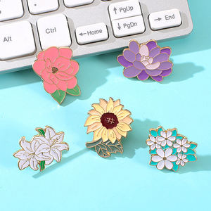 थोक धातु के लोगो ने कठोर नरम तामचीनी पिन लैपल पिन कस्टम फैशन ब्रोच पिन के फूल महिला कपड़ों के लिए गुलाब गुलाब - Product Image 6