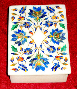 Caja de Almacenamiento Decorativa con Incrustaciones de Mármol - Product Image 1