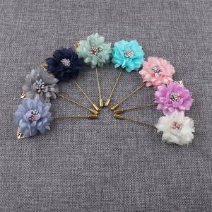 Broche pequeño de flor de pecho de moda de gama alta, fabricante creativo de estambre de doble color, broche de tela de hilo hecho a mano de múltiples hojas - Product Image 1