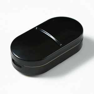กล่องยาพกพาแบบกันเด็กเปิดได้ ยี่ห้อ Medibox สำหรับขายส่ง ผลิตจากพลาสติก PP เกรดอาหาร พร้อมที่ตัดยาและช่องจัดยาแบบรายสัปดาห์ เหมาะสำหรับนักศึกษา - Product Image 6
