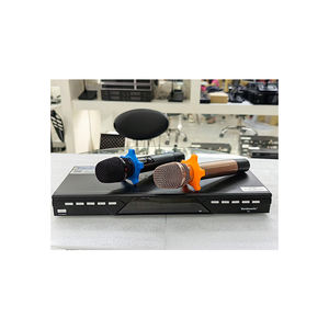 Sistema de Audio de mano dinámico inalámbrico V9 de alta calidad cardioide <span class=keywords><strong>Polar</strong></span> UHF para conferencias, cantos, karaoke, uso en escenario de Iglesia - Product Image 6