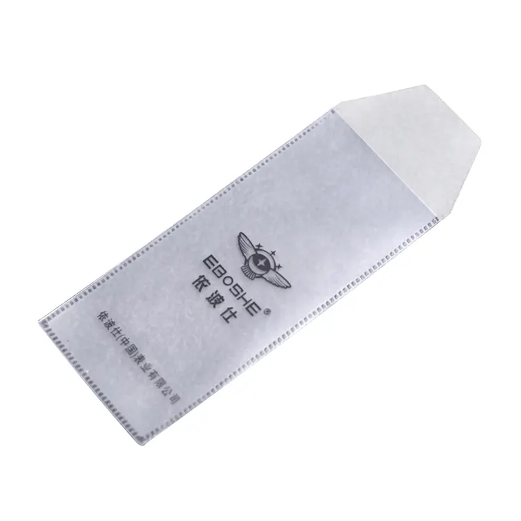 Op Maat Gemaakte Luxe Hangende Label Product Hang Tags Met Gratis Stroppen Speciaal Schommelpapier Zeefdruk Visitekaartje Cmyk Embossing