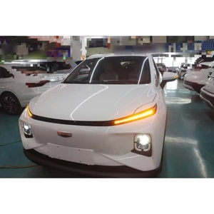 Véhicule électrique Geely Geometry E 2024 2025 pour adultes, 5 places, petit SUV, 301 km d'autonomie, SUV compact électrique, voiture neuve et d'occasion - Product Image 1