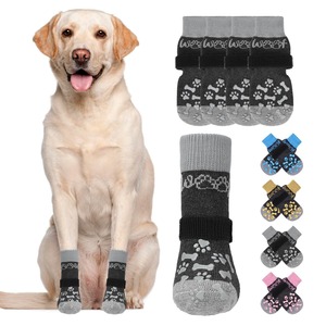 Paquete de 4 Calcetines Personalizados para Perros, Antideslizantes, Transpirables, con Correas, Diseño Personalizado - Product Image 5