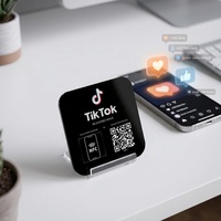 Plaque NFC personnalisée pour avis Google et Instagram