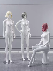 Manichino <span class=keywords><strong>Femminile</strong></span> dal Design Moderno ed Elegante, Espositore a Corpo Intero per <span class=keywords><strong>Negozi</strong></span> <span class=keywords><strong>di</strong></span> <span class=keywords><strong>Abbigliamento</strong></span> - Product Image 1