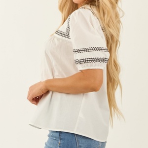 Blusa de Algodón Bordada Estilo Bohemio, Cuello en V, Manga Abullonada, Estilo Étnico Campestre para Mujer, Gran Venta - Product Image 3