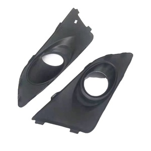 Bezels de feux antibrouillard Chevrolet Aveo en plastique 60 mm, fixation par vis, garnitures de véhicule dédiées - Product Image 1