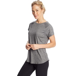 Offre Spéciale femmes adultes plaine personnalisé à manches courtes coupe ajustée solide t-shirts 100% polyester Sublimation T-shirt pour vêtements décontractés - Product Image 1