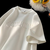 T-shirt personnalisé avec logo imprimé en relief 3D, streetwear urbain haut de gamme, motifs personnalisés en relief, vente en gros OEM