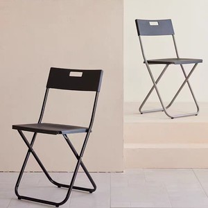 Silla Plegable de Plástico Apilable para Oficina, Silla de Escritorio para Adultos, Opciones de Color Blanco y Negro - Product Image 3
