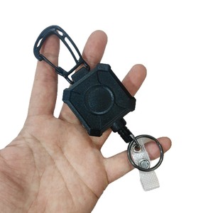 Porte-clés magnétique, porte-badge robuste, cordon en acier épaissi, ABS noir, avec boucle magnétique à tirage facile. - Product Image 5