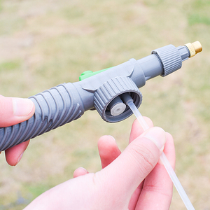 Wholesale Garden Watering Tool Sprayer <b>Manual</b> High Air <b>Pump</b> Adjustable Drink Bottle Spray Head Nozzle Agriculture Tools - Product Image 2