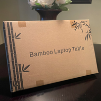 Bureau portable en bambou Jumbo avec ventilateur USB. Table de lit portable avec plateau inclinable.