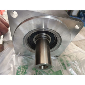 Moteur AKM65L-ACCNR-00 5.37KW d'occasion en bon état AKM65L-ACCNR-00 AKM65L-ACCNR-00 Moteur 5.37KW AKM65L-ACCNR-00 - Product Image 6