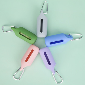 Distributeur portable de sacs à déjections canines en plastique avec mousqueton pour usage extérieur - Product Image 3