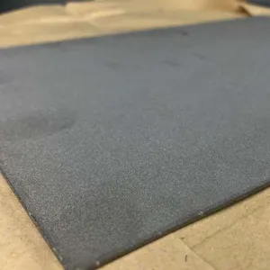 0.6mm ~ 3mm di spessore schiuma di titanio Ti schiuma metallica per materiale industriale
