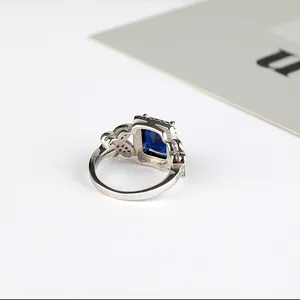Anéis de casamento, venda quente personalizada grande luz royal azul safira pedra quadrada anéis de casamento quadrados 925 serling de prata casal zircônia cúbica