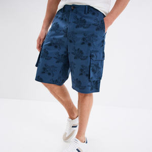 Shorts cargo décontractés en coton pour hommes, prêts pour la randonnée - Écologiques, respirants, séchage rapide, style de vie en plein air, coutures renforcées, poches profondes - Product Image 6