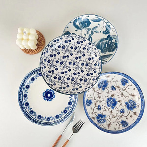Set di stoviglie in ceramica da 8 pollici con motivo blu e bianco consegnato in fabbrica - Product Image 1