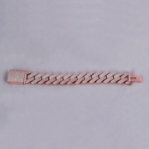 ลดราคาพิเศษ สร้อยข้อมือเพชรโมอิสซาไนต์ VVS คุณภาพสูง พร้อมเพชรเจียระไนทรงบริลเลียนท์ สำหรับคอลเลคชั่นเครื่องประดับสุดหรู วางจำหน่ายแล้ว - Product Image 6