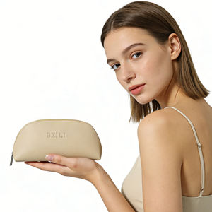 Borsa per il Trucco Ecologica in PU Lucido con Logo Personalizzato in Rilievo, Resistente all'Acqua, Portatile, per Pennelli da Trucco - Product Image 4