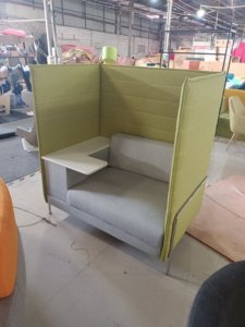 Lobby kamu alanları için ofis kanepesi oturma ekran bölümü ile modüler tek dizüstü bilgisayar masası odak çalışma okuma - Product Image 3