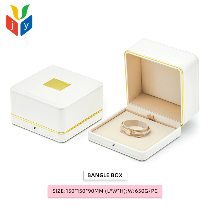 White Bangle box