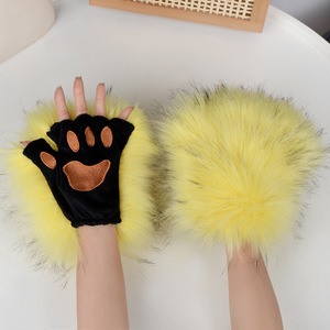 Long Plush Beast <b>Claw</b> <b>Gloves</b> Halloween Role-playing Props Fluffy Furry Faux Fur Leaky Finger Cat <b>Claw</b> Party Casual - Product Image 3