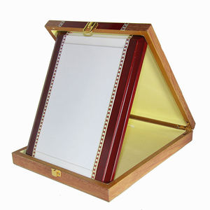 Nouveau design en gros de haute qualité <span class=keywords><strong>pas</strong></span> <span class=keywords><strong>cher</strong></span> prix personnalisé trophée blanc prix marché plaque en <span class=keywords><strong>bois</strong></span> avec boîte en <span class=keywords><strong>bois</strong></span> - Product Image 1