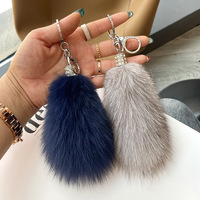 En gros, Porte-clés pendentif en peluche queue de renard, boule lumineuse douce, pour clés de voiture, voitures électriques et accroche-sac