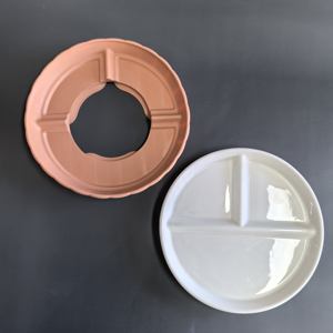 Assiette à dîner divisée en céramique écologique pour enfants de 8 pouces avec base d'aspiration et logo personnalisé pour un usage domestique - Product Image 3