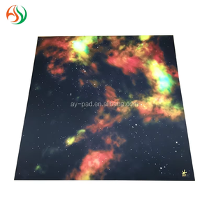 Alfombrilla de ratón de goma suave grande personalizada AY, antideslizante, calentada, ecológica, duradera, cuadrada, juego de cartas coleccionables, producto en stock - Product Image 1