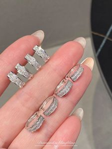 Pendientes de Aro Xinfly de Oro Blanco Sólido de 18k con Diamantes Redondos y Baguette de 0.40 Ct, Estilos Clásicos para Bodas, Fiestas y Regalos - Product Image 3