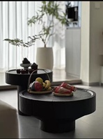 Table basse en bois massif pour la décoration de la maison