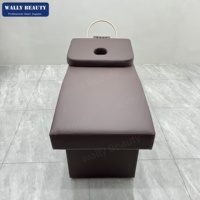 Lit de massage capillaire japonais de luxe avec machine à cascade pour le cuir chevelu et ensemble de fumigation pour les soins capillaires en salon