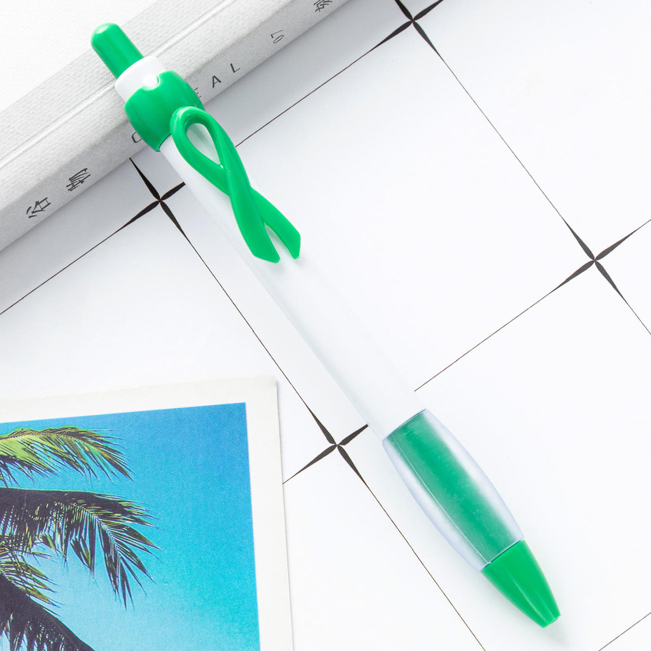 สีเขียว